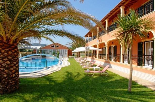 Dimitris Apartments Sidari  Bilik gambar