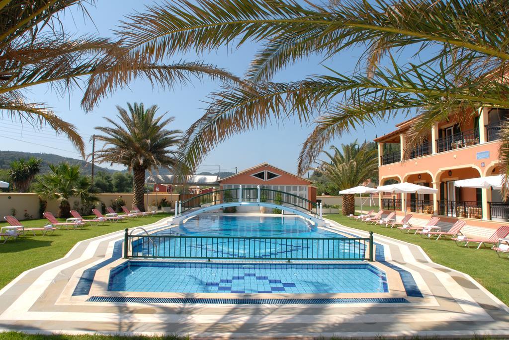 Dimitris Apartments Sidari  Luaran gambar